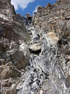 TRANSPIRENAICA GR11 ETAPA 9: SALLENT DE GÁLLEGO - REFUGIO DE BACHIMAÑA