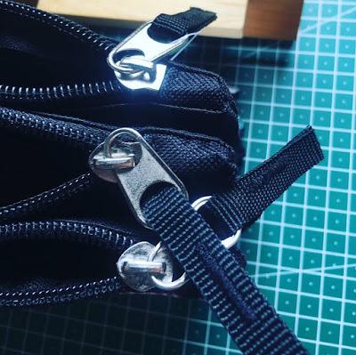 estuche escolar, estuche 3 cremalleras, emoji, 