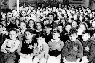 Reseña: Escondidos como Anne Frank de Marcel  Prins & Peter Henk Steenhuis