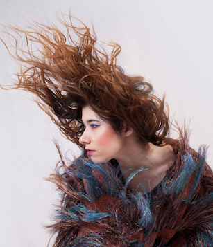 Chloé Bird: Presenta su nuevo álbum The Light in Between Chloé Bird: Presenta su nuevo álbum The Light in Between