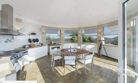 En Esta Mansión Balear te Sentirás como una Estrella de Hollywood