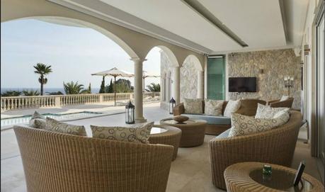 En Esta Mansión Balear te Sentirás como una Estrella de Hollywood