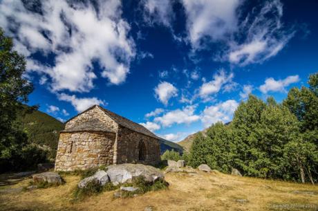 Un paseo de final de verano por el Pla de l’Ermita de Taüll Un paseo de final de verano por el Pla de l’Ermita de Taüll