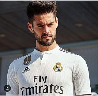 Isco responde enojado a periodistas