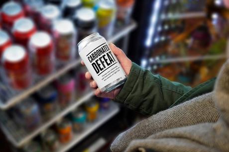 Envases de comida “basura” convertidos en invitaciones para el gimnasio