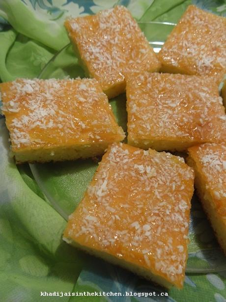 GÂTEAU AU YAOURT GREC ET AU CITRON / GREEK YOGURT LEMON CAKE / BIZCOCHO DE YOGUR GRIEGO Y LIMÓN / كيك بالزبادي اليوناني و الليمون