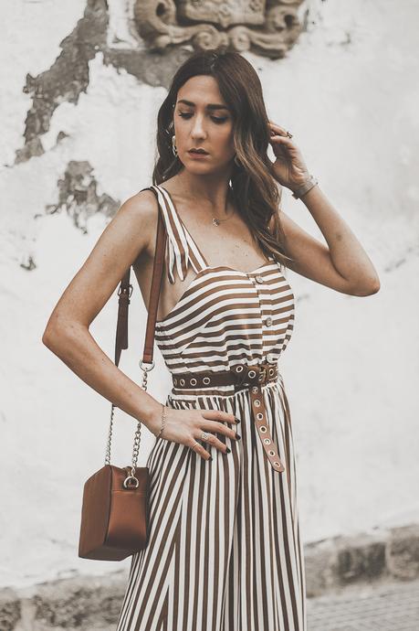 HOW TO STYLE: MIDI DRESS - CÓMO COMBINAR: UN VESTIDO MIDI