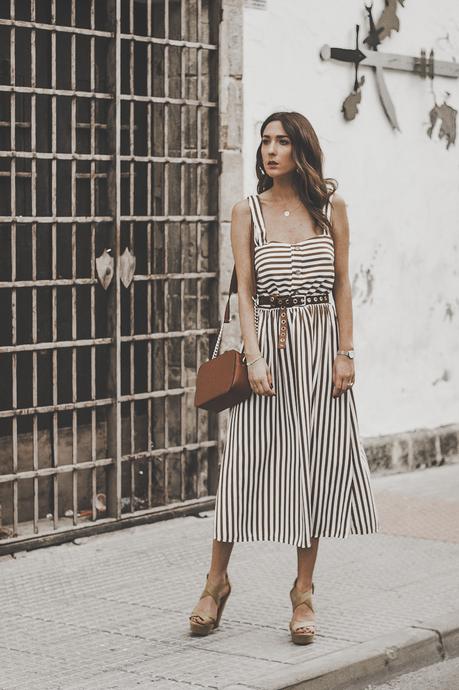 HOW TO STYLE: MIDI DRESS - CÓMO COMBINAR: UN VESTIDO MIDI