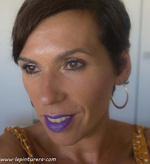 Paleta Too Glam to give a damn de Essence 07 look 1