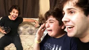 Broma Pesada | Le hizo creer a su hermano que lo hizo invisible