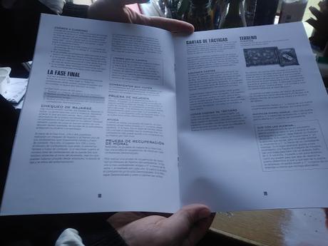 Foto-reseña de la caja de Necromunda, y unas reflexiones