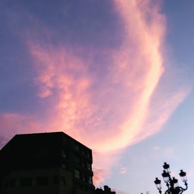 Lejos del corazón + Bajo la lluvia + Morir + Spiritualized + Atardecer