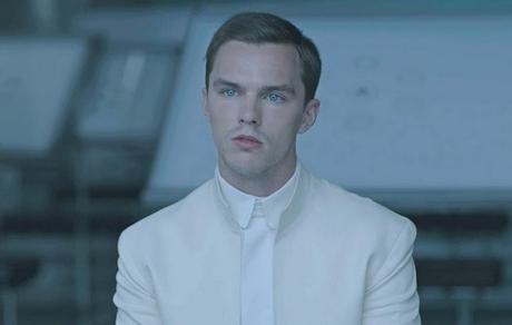 Nicholas Hoult, tiene que Dar un Paso Adelante Nicholas Hoult, tiene que Dar un Paso Adelante