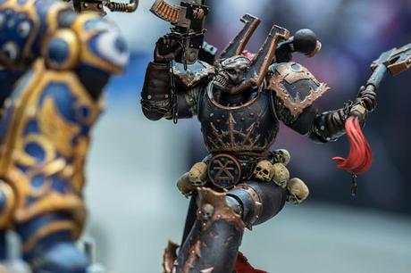 HMO sacará dioramas escala 1:6 de W40K. Guilliman será el primero