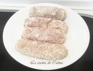 Lomos de merluza con almejas a la marinera