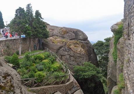 Meteora: la impactante belleza de rocas únicas y monasterios casi inaccesibles