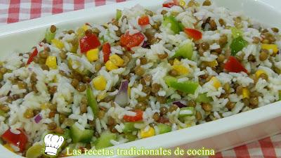 Receta fácil de ensalada de arroz y lentejas