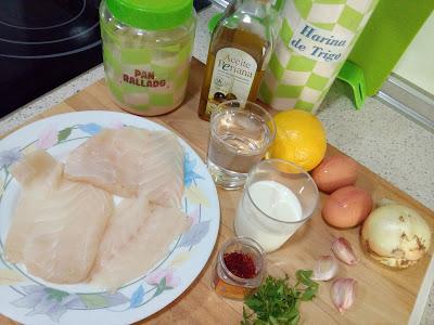 ALBÓNDIGAS DE PESCADO EN SALSA AGRISTADA (SALSA SEFARDÍ DE HUEVO Y LIMÓN) ALBÓNDIGAS DE PESCADO EN SALSA AGRISTADA (SALSA SEFARDÍ DE HUEVO Y LIMÓN)