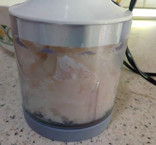 ALBÓNDIGAS DE PESCADO EN SALSA AGRISTADA (SALSA SEFARDÍ DE HUEVO Y LIMÓN)