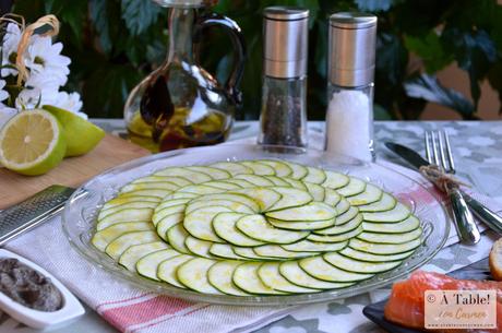 Carpaccio de Calabacín con Salmón Marinado