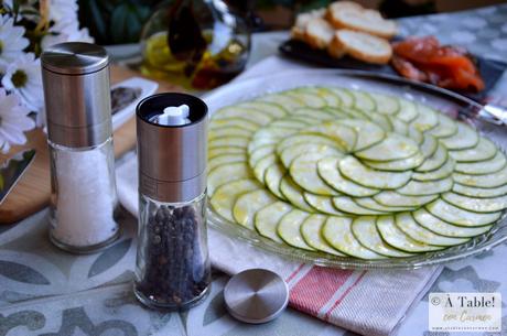 Carpaccio de Calabacín con Salmón Marinado