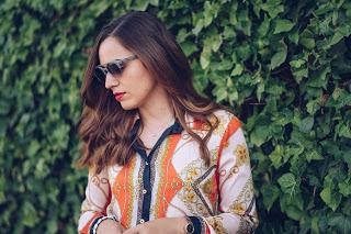 Prints are made of silk Prints are made of silk