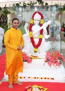 “No es suficiente si me quieres. Yo también tengo que quererte”.