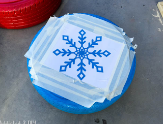 12 Ideas espectaculares para hacer adornos navideños reciclando llantas