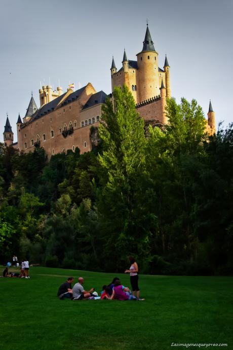 Conoce los miradores de Segovia para ver su Alcázar en 3D