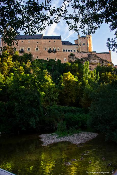 Conoce los miradores de Segovia para ver su Alcázar en 3D