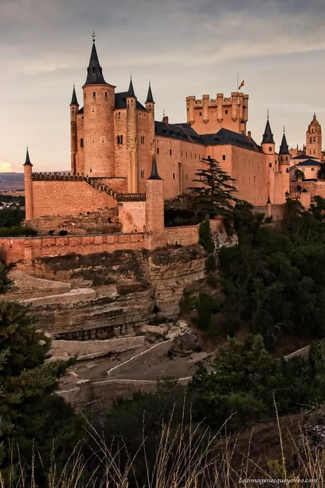 Conoce los miradores de Segovia para ver su Alcázar en 3D