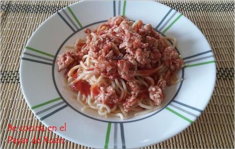 Espaguetis con boloñesa de pollo