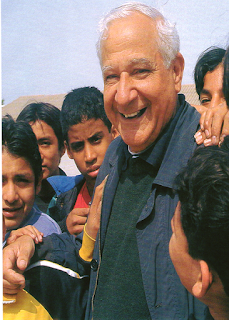 Padre Luis Cordero (1930-2018). Sacerdote sabio y solidario