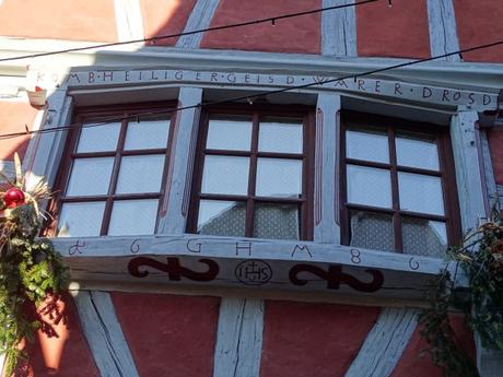 Una ronda por Eguisheim en Navidad, el perfecto pueblo de Bella.