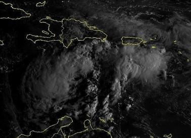 Isaac degenera a baja presión, pero igual habrá lluvias en República Dominicana.