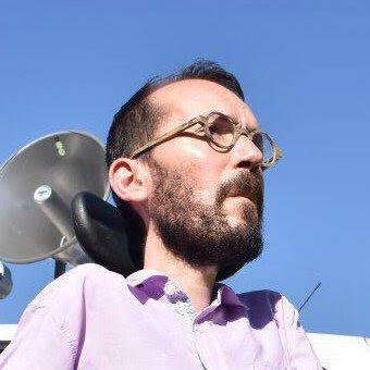 La guerra de los masters de los políticos y el “Viva el rey” de Casado. La guerra de los masters de los políticos y el “Viva el rey” de Casado.