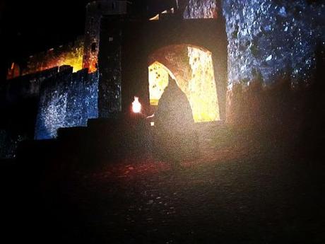 En la ciudad de las banderas II