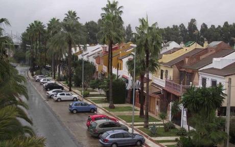 La Policía Nacional detiene a dos personas que intentaron robar en una casa habitada en Condequinto