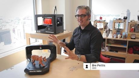 Conoce de cerca el escáner 3D de escritorio MakerBot Digitizer