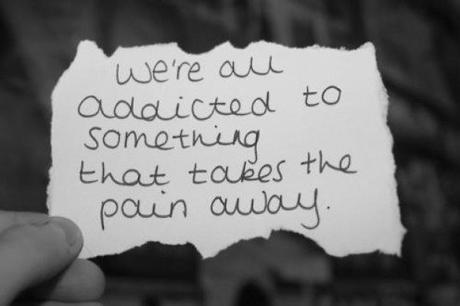 Solo tenemos que asegurarnos de que en el proceso de quitar el dolor, ¡no nos introduzca a un dolor mayor! Solo tenemos que asegurarnos de que en el proceso de quitar el dolor, ¡no nos introduzca a un dolor mayor!