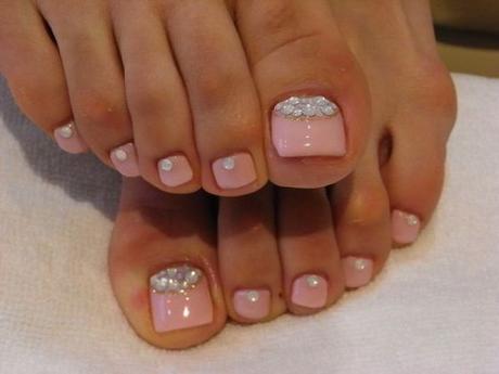 diseños de uñas de pies rosa