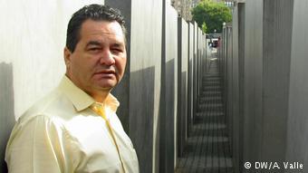 El escritor cubano Ángel Santiesteban, creador del blog Los hijos que nadie quiso.
