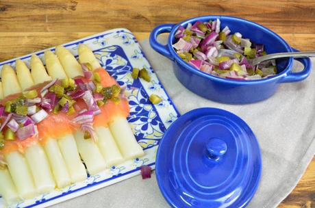 RECETA FRESQUITA Y LIGERA DE ESPARRAGOS BLANCOS CON SALMON aperitivos, cenas, espárragos blancos, espárragos blancos con salmón, plato rápido, receta fácil, receta rápida, receta rápida y fácil, recetas fresquitas, recetas ligeras, las delicias de mayte,