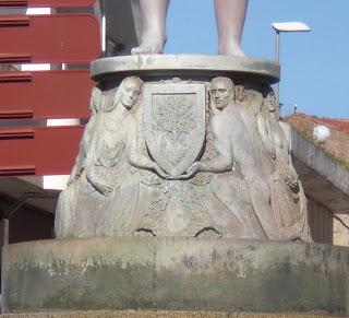 Juan de Ávalos en las calles de Extremadura