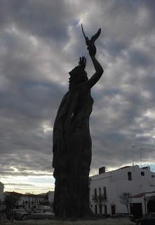 Juan de Ávalos en las calles de Extremadura