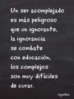 ESPAÑA, UNA NACIÓN ACOMPLEJADA QUE VA POR EL MAL CAMINO