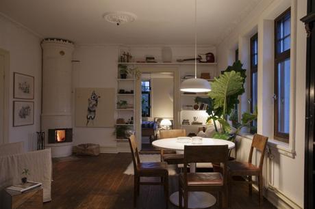 sofa blanco decoración escandinava decoración ecléctica decoracion con plantas   