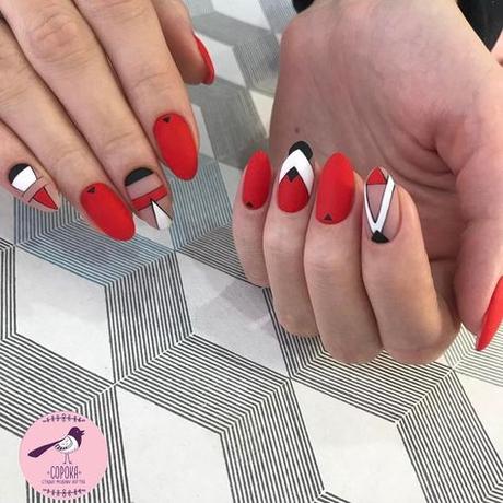 UÑAS ROJAS DECORADAS Diseños con Colores y Formas Elegantes