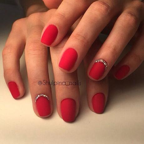 UÑAS ROJAS DECORADAS Diseños con Colores y Formas Elegantes