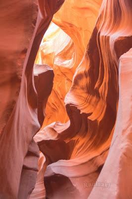 Antelope Canyon, ¿Cual elegir de los dos? Antelope Canyon, ¿Cual elegir de los dos?